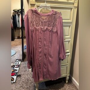 Francesca’s purple lace long sleeve dress